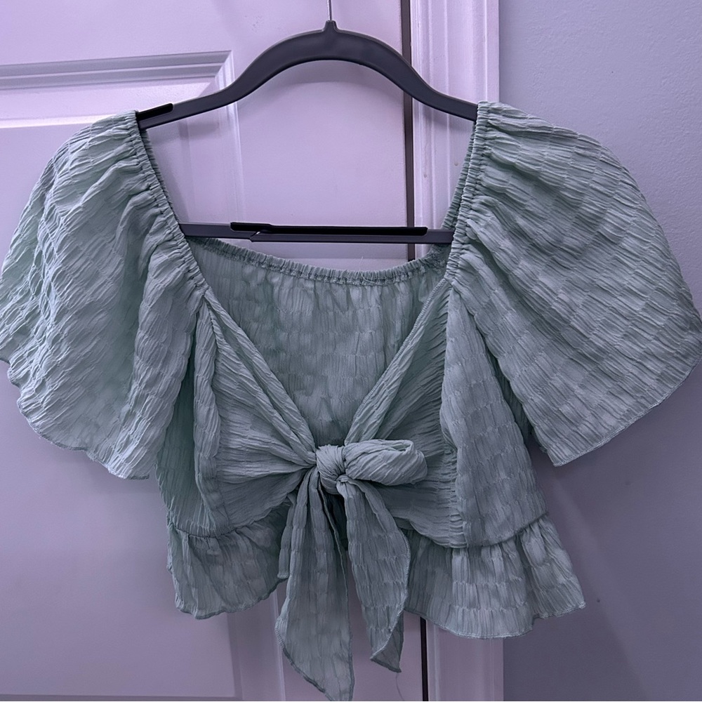 tie top